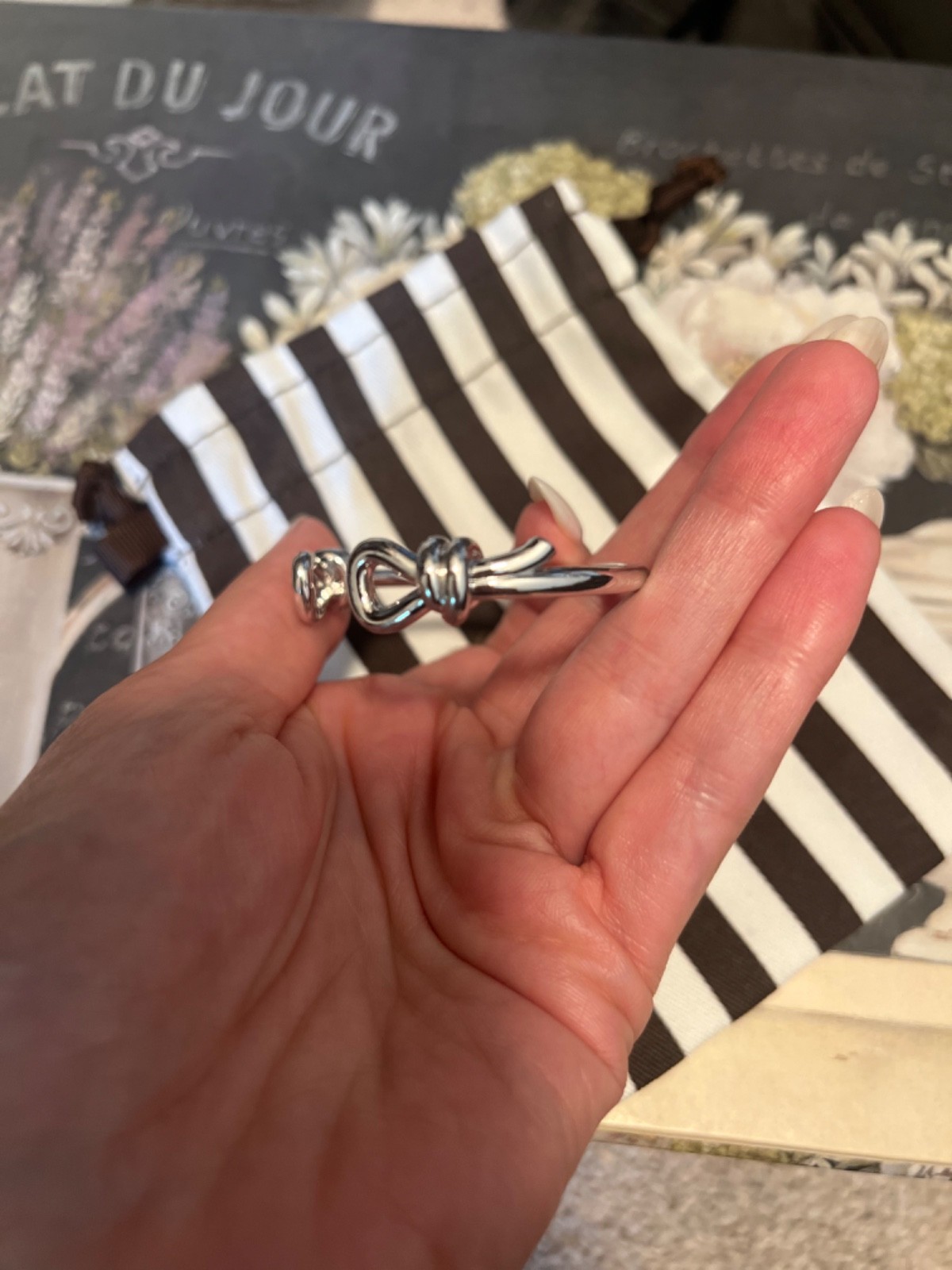 *NWOT* Henri Bendel Cuff Bracelet