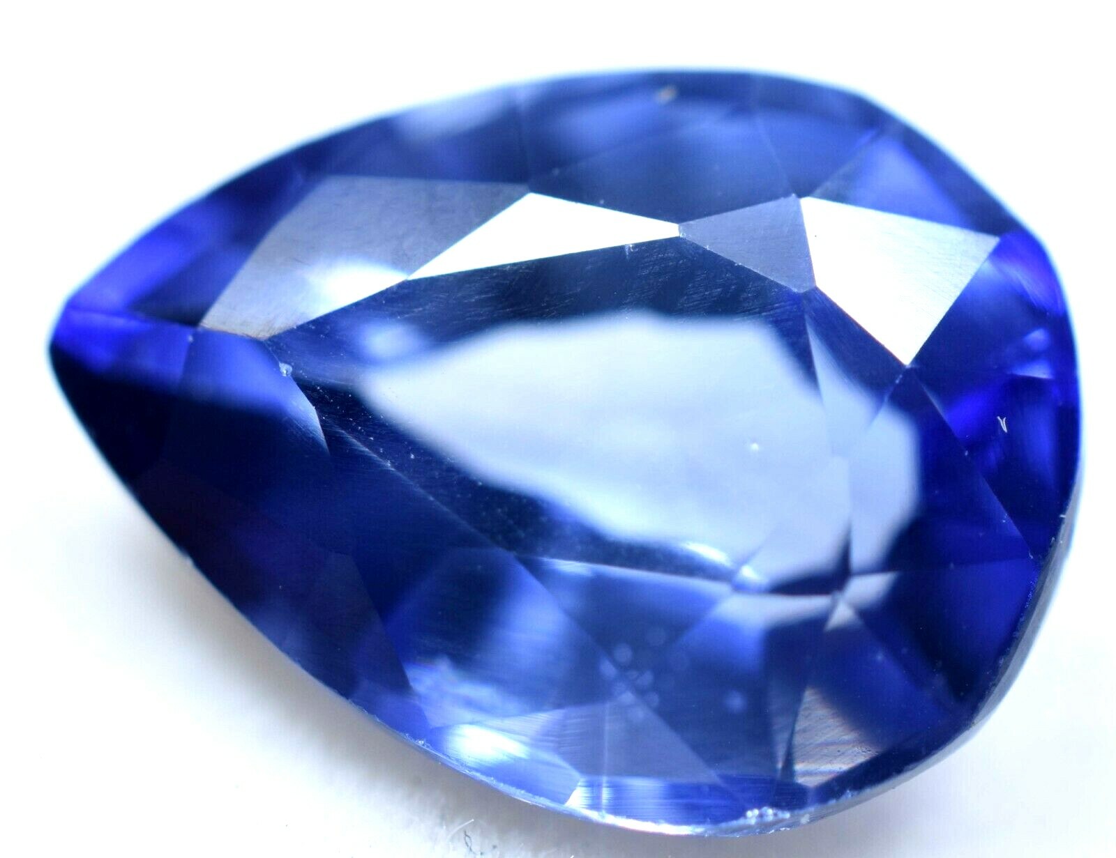 4.90 CT Natural california Benitoite GGL Certified Top Quality Treated Gemstone