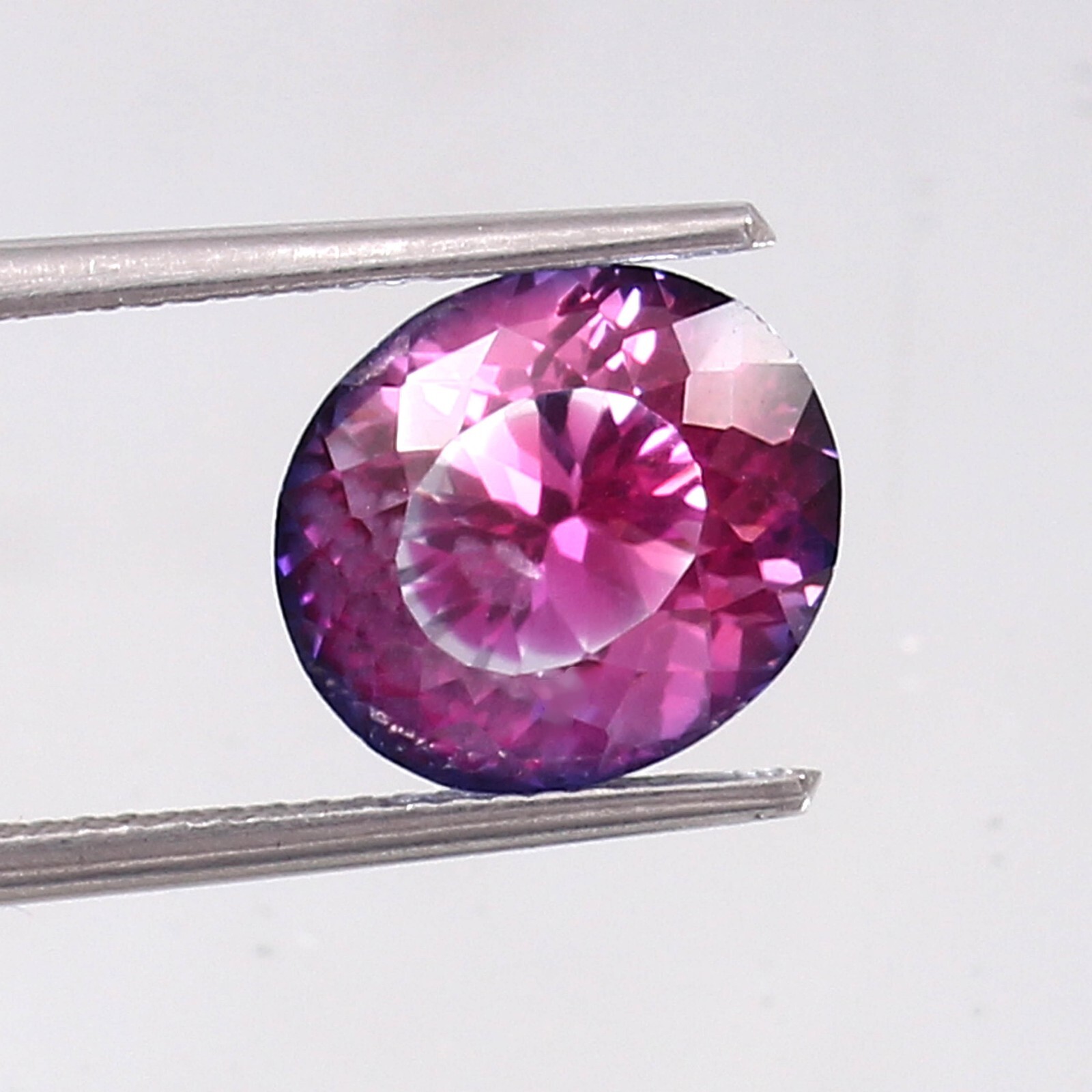 AAA Grade Natural Ceylon Bi-color Sapphire 8.50 Ct Loose Oval Cut Gemstone