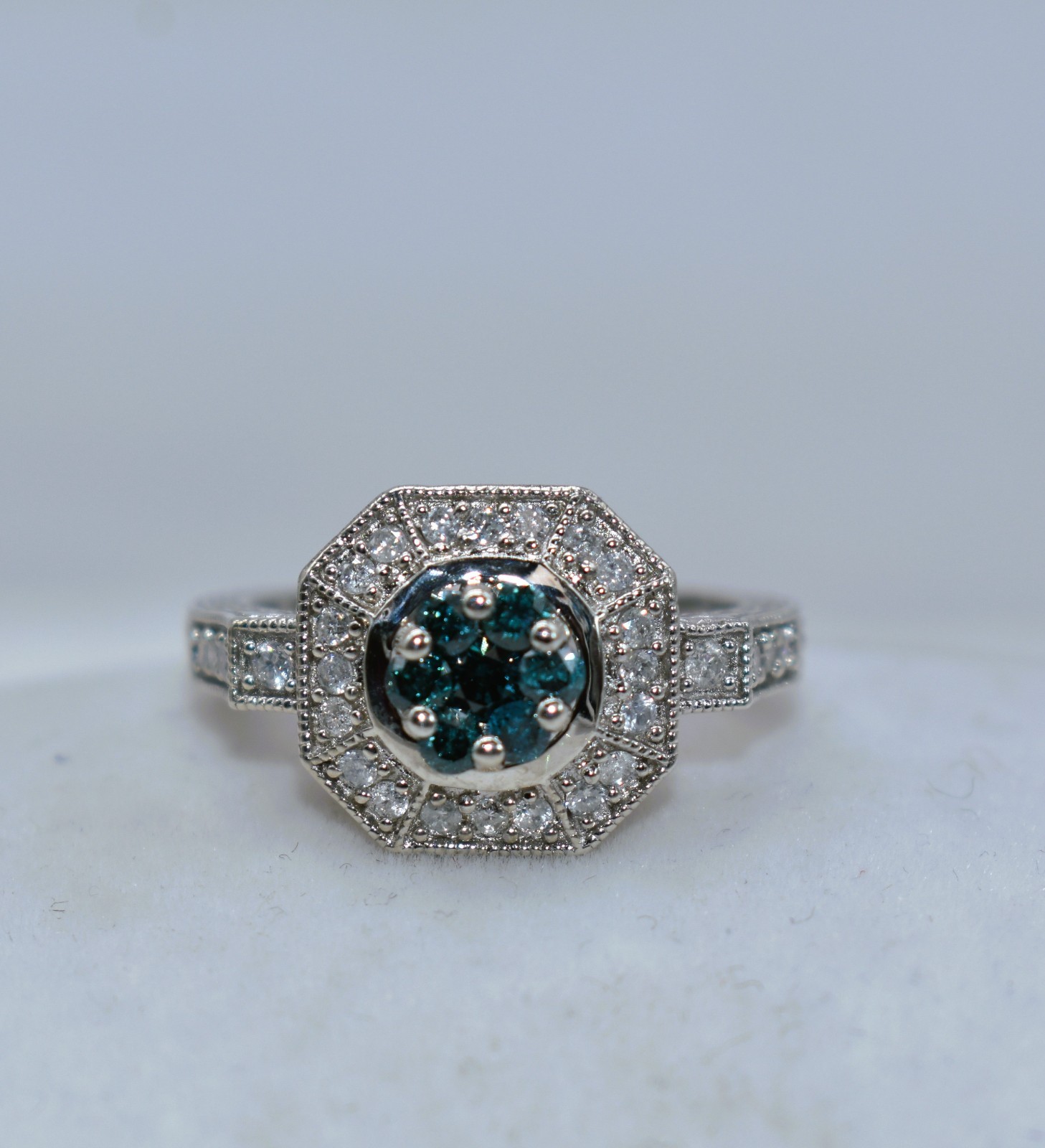 0.57 CT TW Treated Blue & White Diamonds Sterling Silver Halo Ring Size 8-1/4