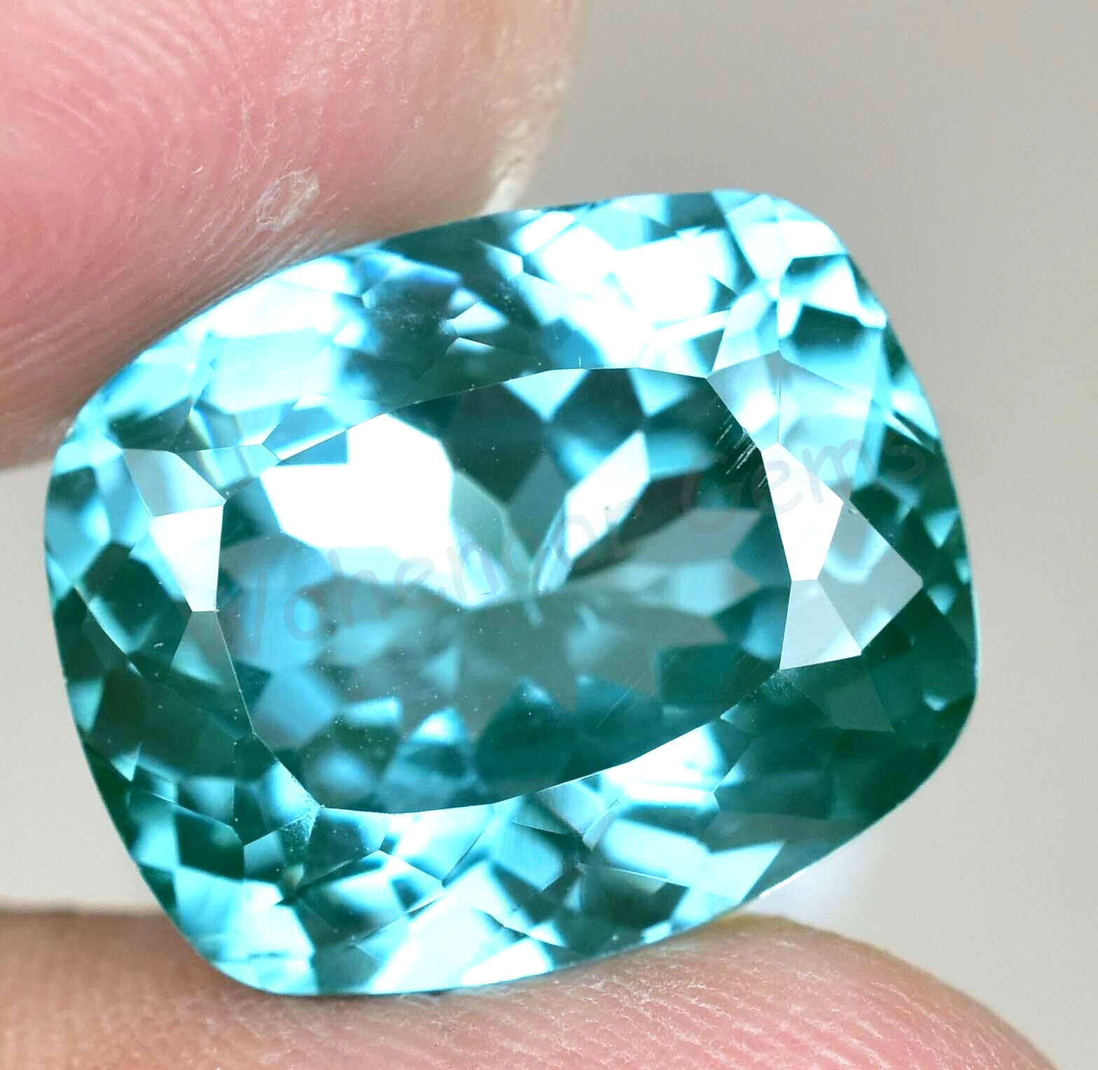 17.70 Ct Natural Paraiba Tourmaline Blueish Green Neon Copper Loose Gemstone