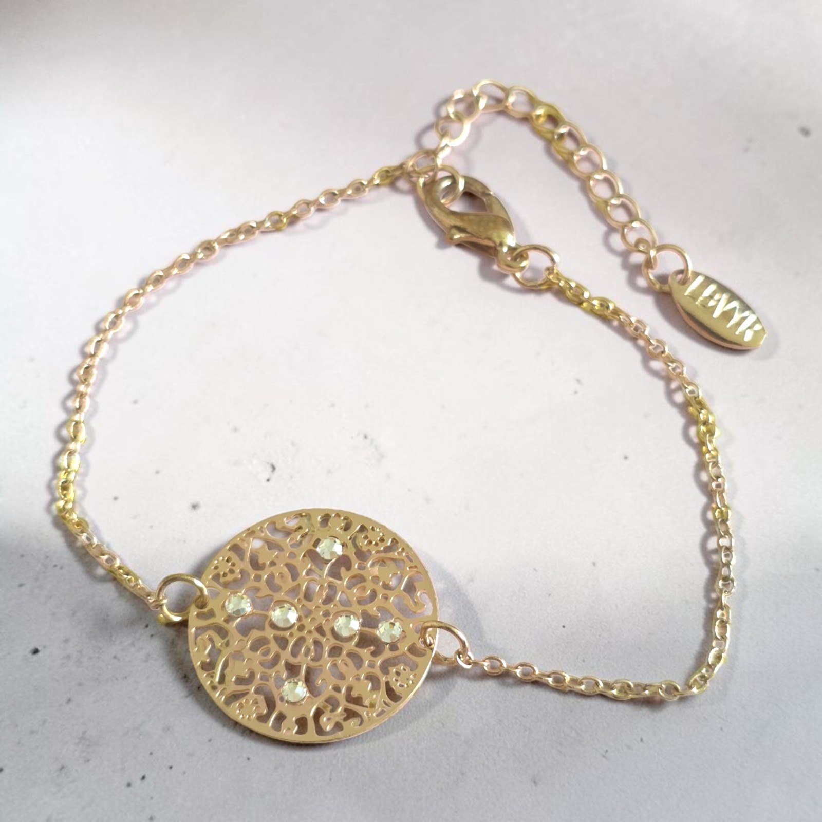 LBVYR Signed Gold Filigree Bracelet 17–21cm Adjustable Crystal Disc Dainty Boho