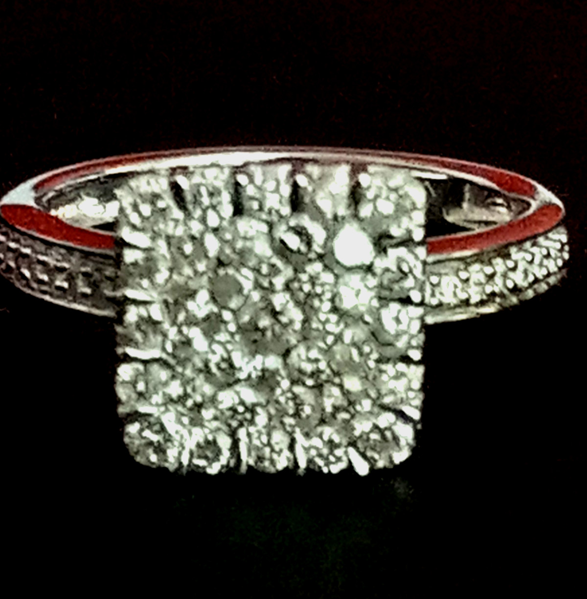 1ct Diamond (H 12) Ring in 10K White Gold Size 7, 3.70g