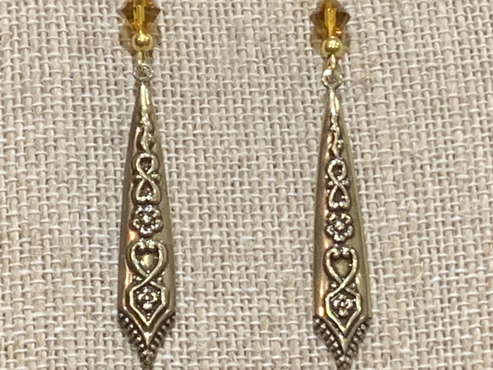 NEW ITEM* HANDCRAFTED VINTAGE EGYPTIAN REPOUSSE’ BRASS DROP & CRYSTAL EARRINGS