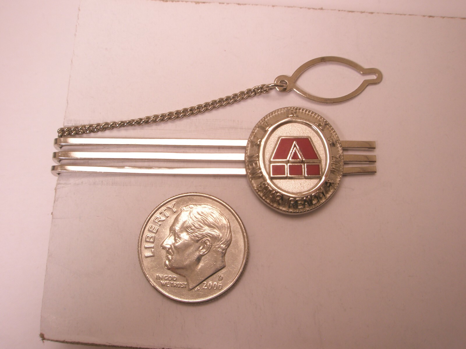 ERA New Star Realty & Investment Vintage Tie Bar Clip w/chain
