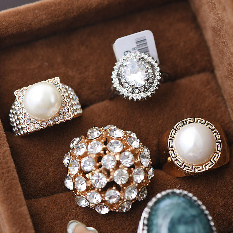 Wholesale Rhinestone Zircon Rings Mixed Women Finger Band Ring Jewelry Bulk Lots