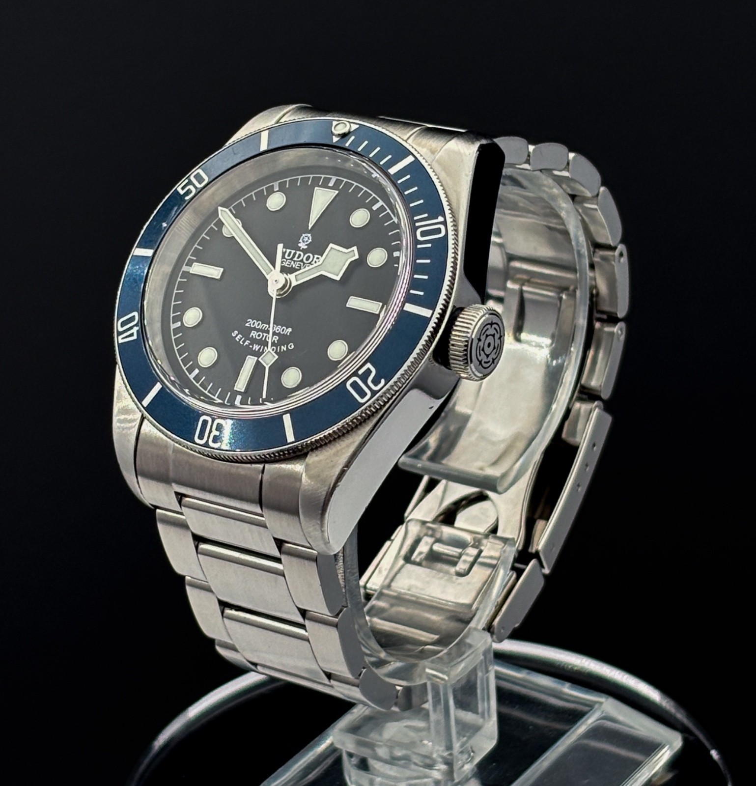 Tudor Black Bay 79220B Smiley ETA Rose Dial Blue Bezel Full Set 41mm