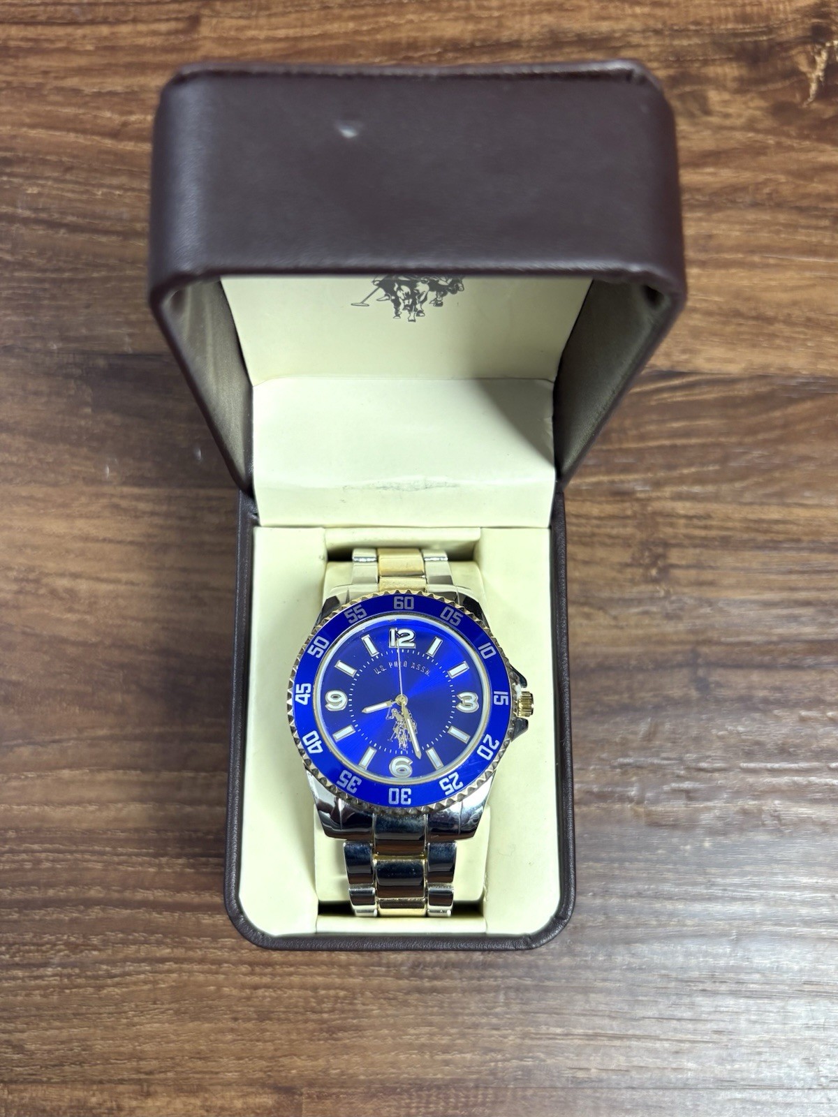 U.S. POLO ASSN. Men’s Watch Silver & Gold Band With Blue Face Brand New In Box