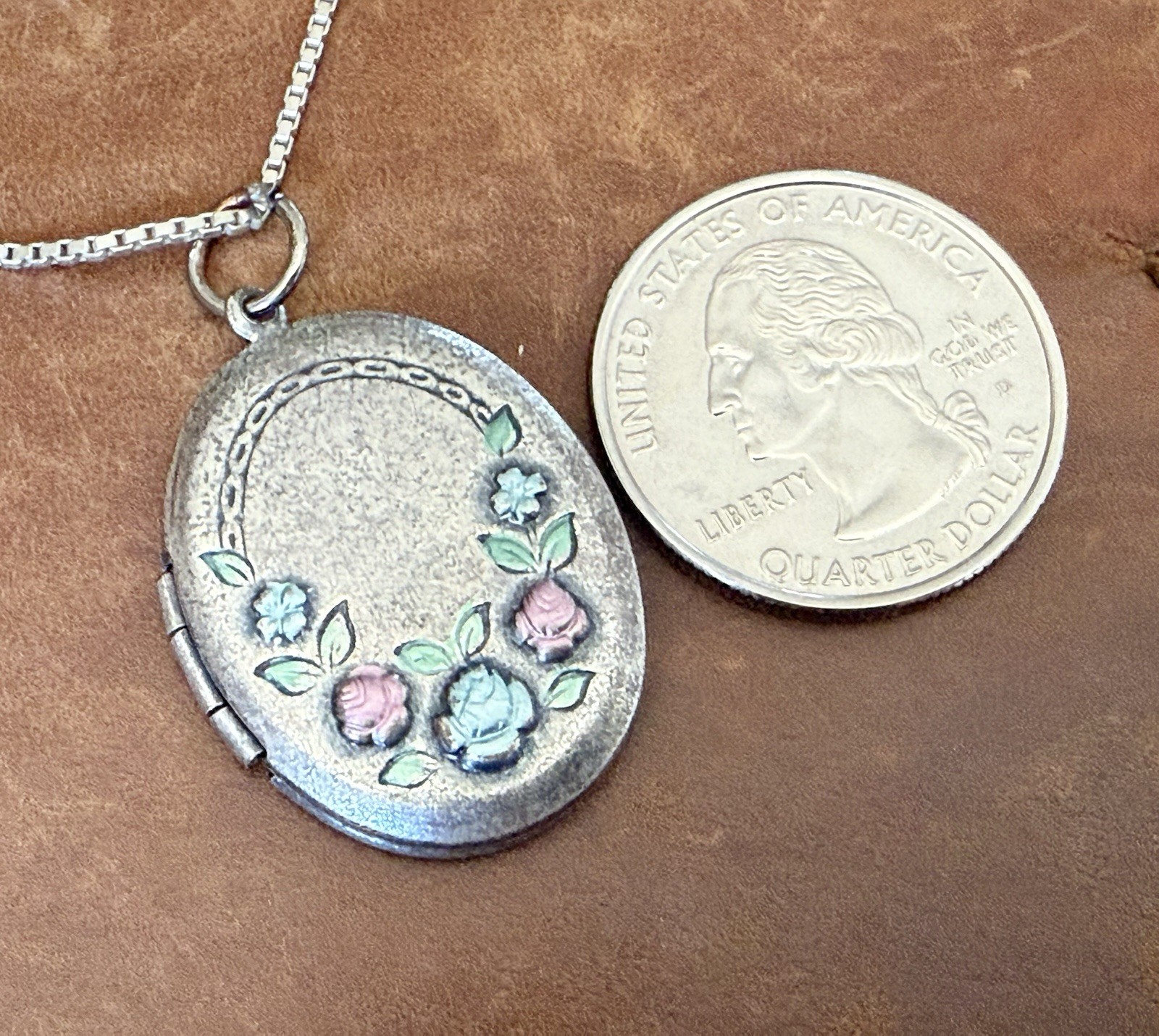 Antique Sterling Silver Enamel Rose Motif Photo Medallion Pendant Necklace 18”in