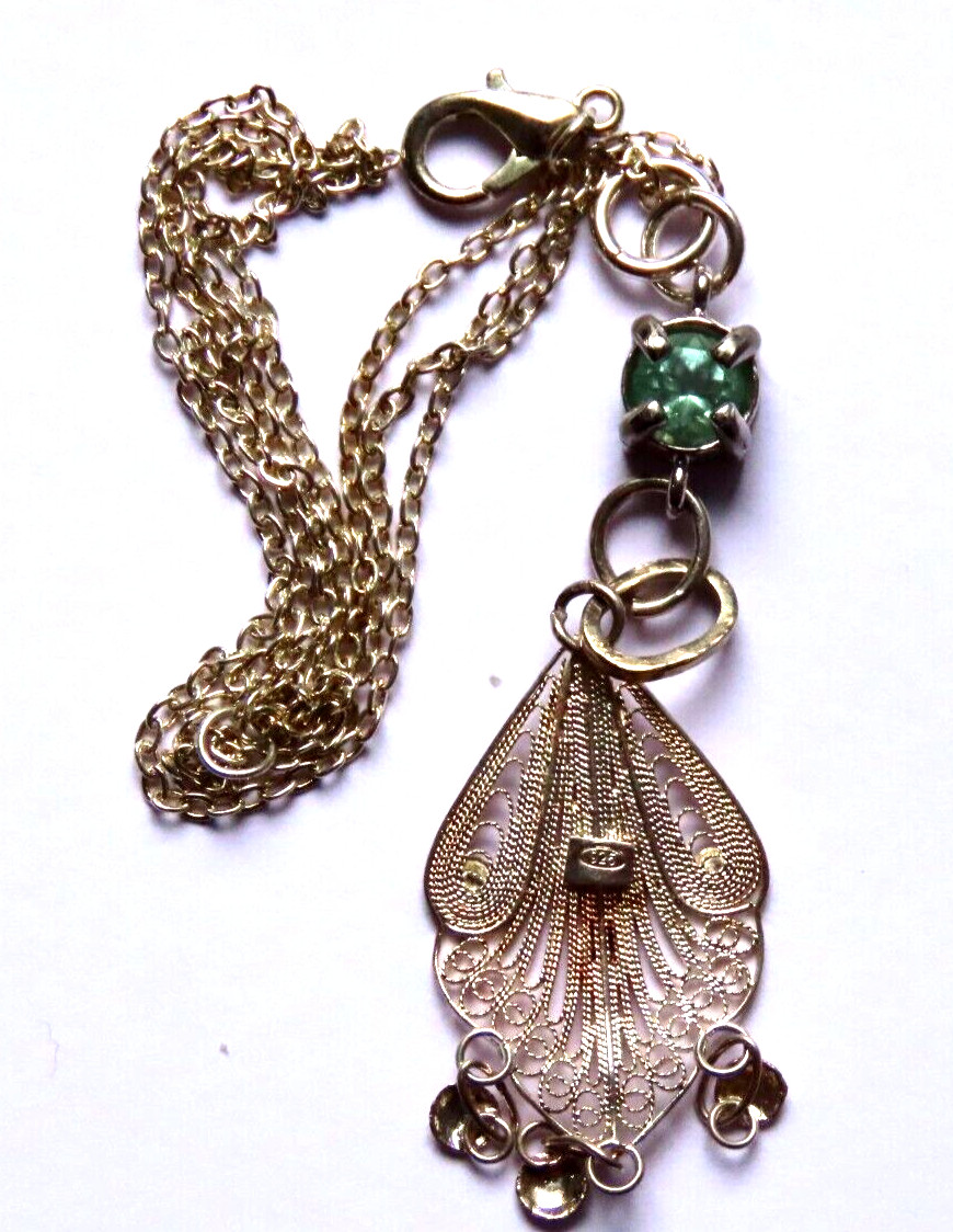 Colombian emerald pendant in 925 silver filigree
