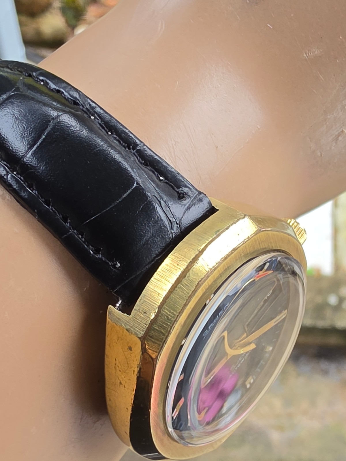 Vintage GRUEN men’s automatic watch 40mm Rocket second hand swiss made 1970s