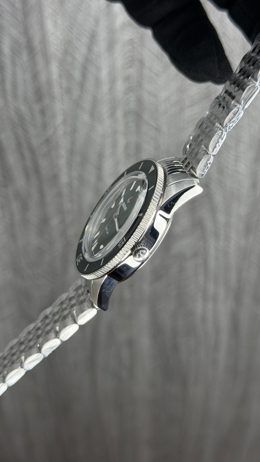 Rado Captain Cook Green Dial Automatic Men’s Watch Stainless Steel Date Swiss