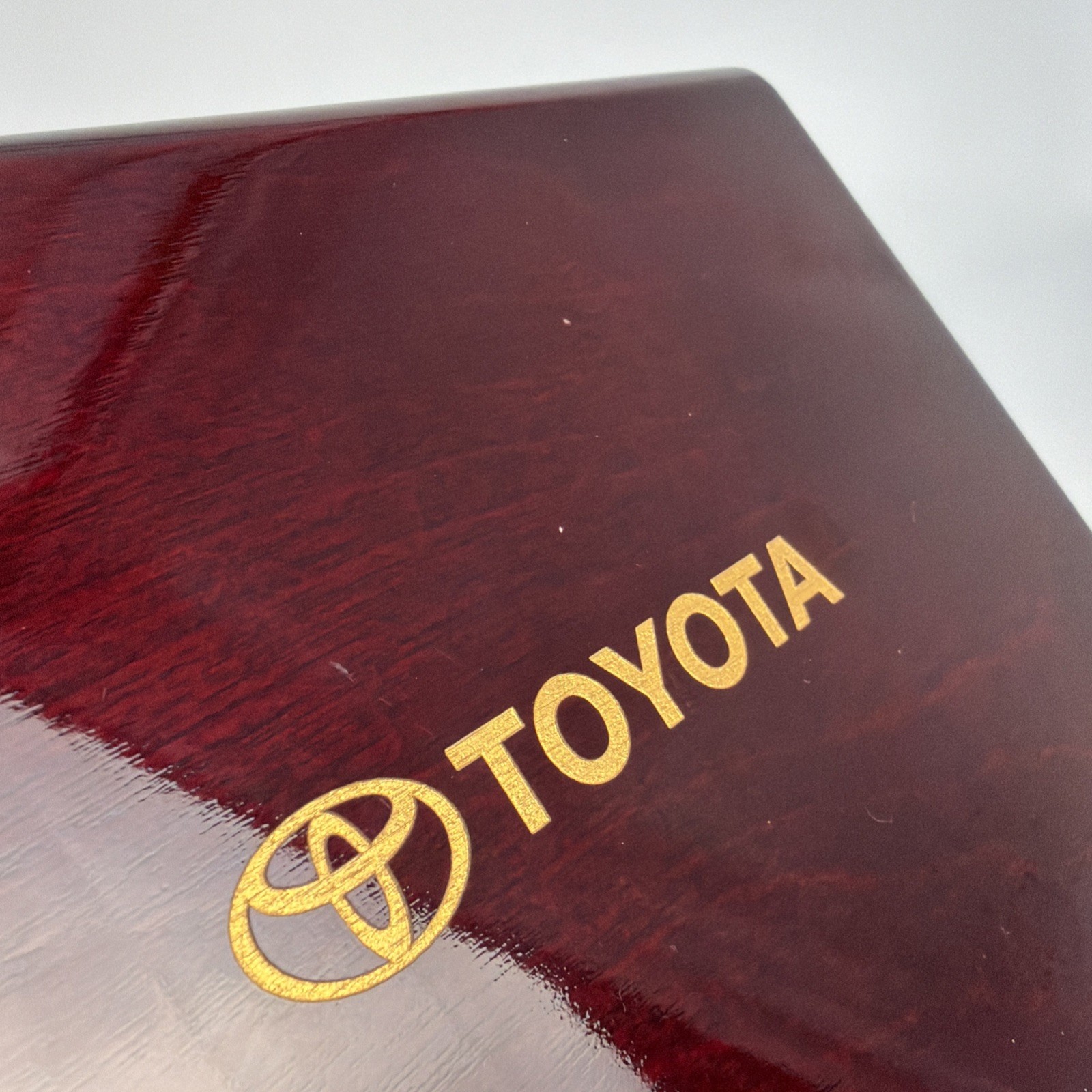 Toyota Rosewood Valet Desk Box Carbon Fiber Pen Sticky Notes Piano Finish