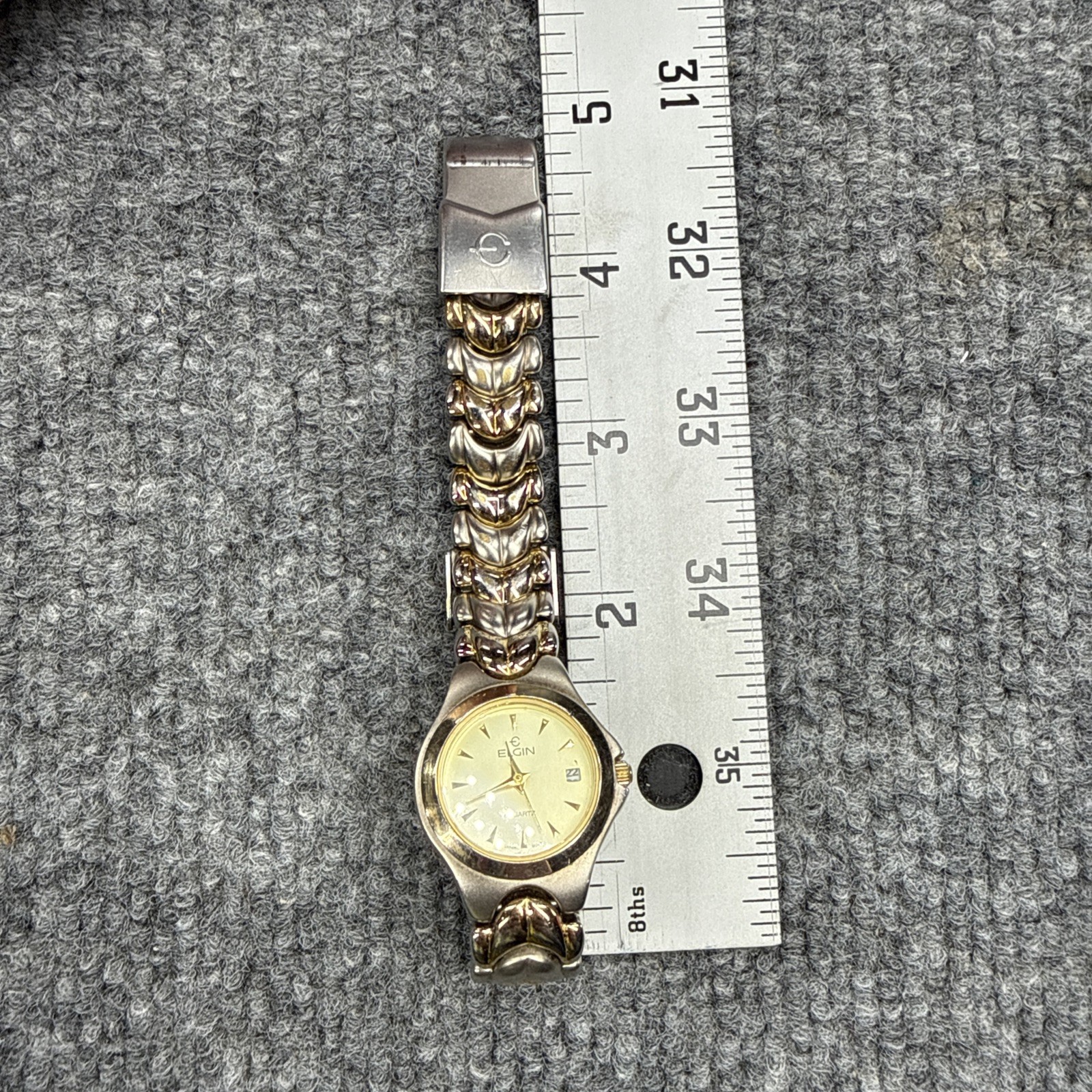 Elgin EM885 Silver & Gold Womens Round Watch #117