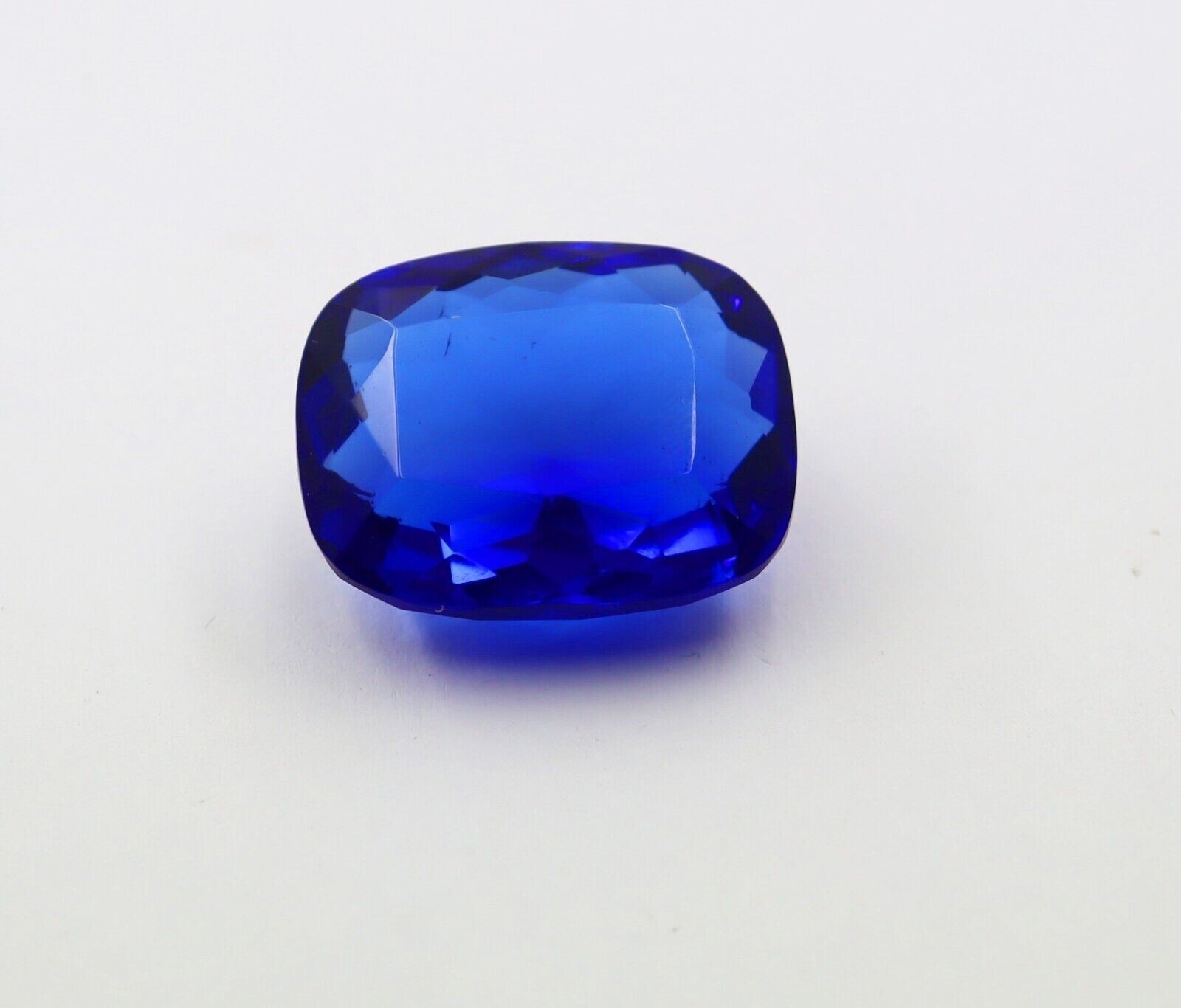 Flawless Natural London Blue Topaz 15Ct Cushion Cut Loose Certified Gemstone AAA