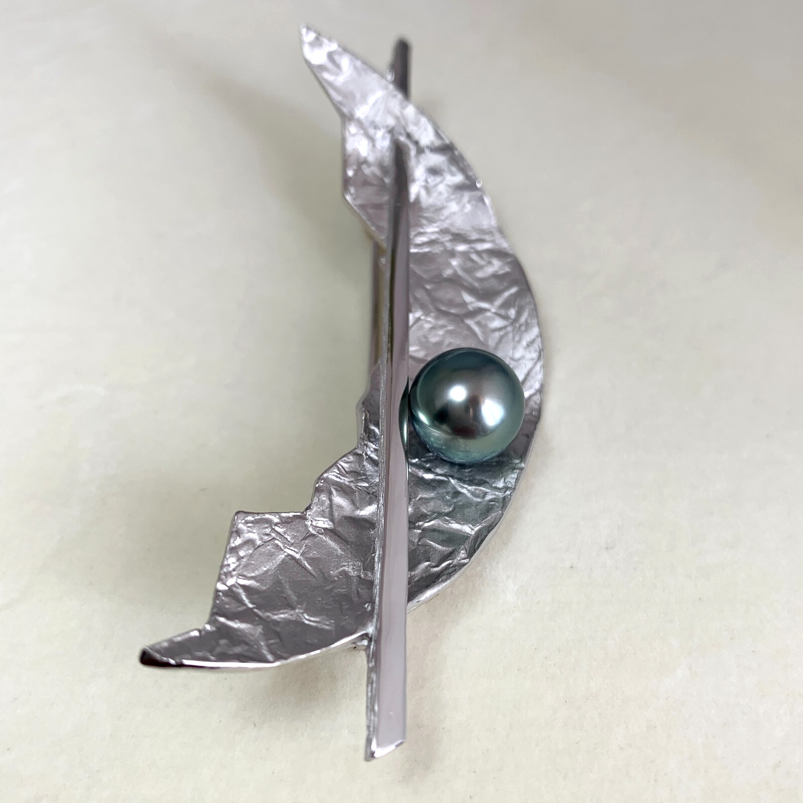 Big 9.7mm round Peacock Tahitian pearl brooch/Pendant Sterling Silver , 3×7.5cm