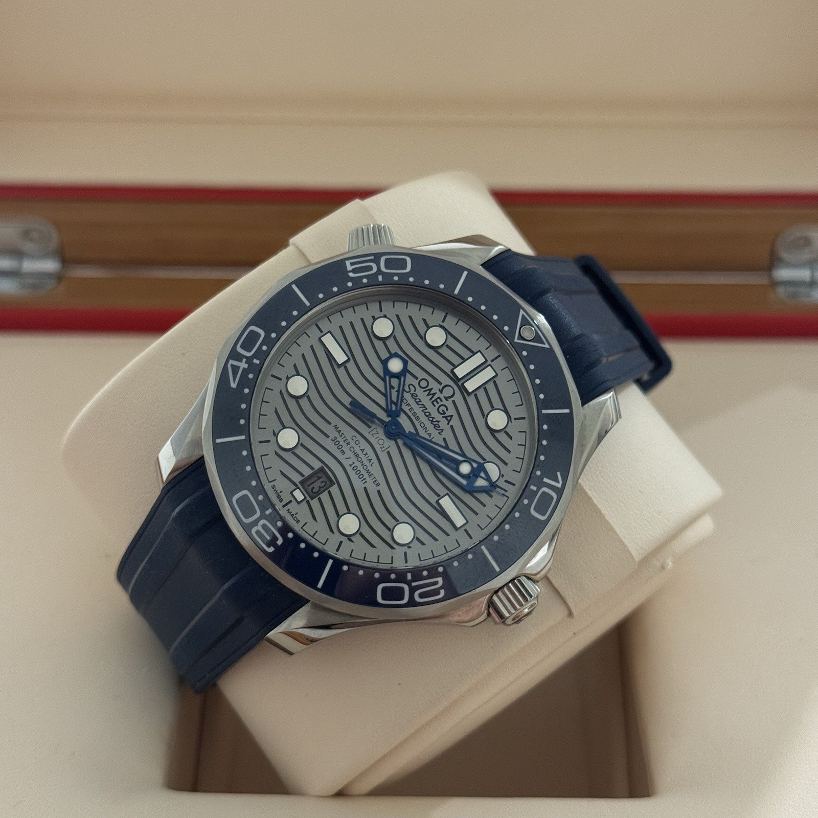 Omega Seamaster Diver 300M Gray Dial Blue Bezel 42mm Rubber & Steel Bracelet