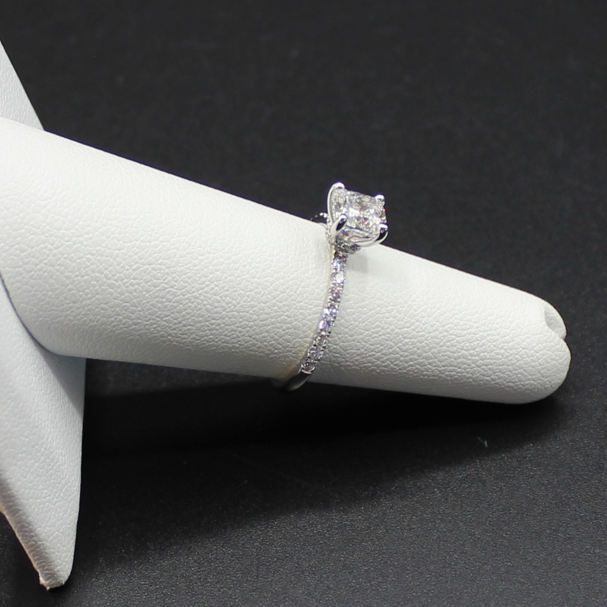 18K White Gold 1.37CTW H VVS2 Cushion Cut Diamond GIA Engagement Wedding Ring