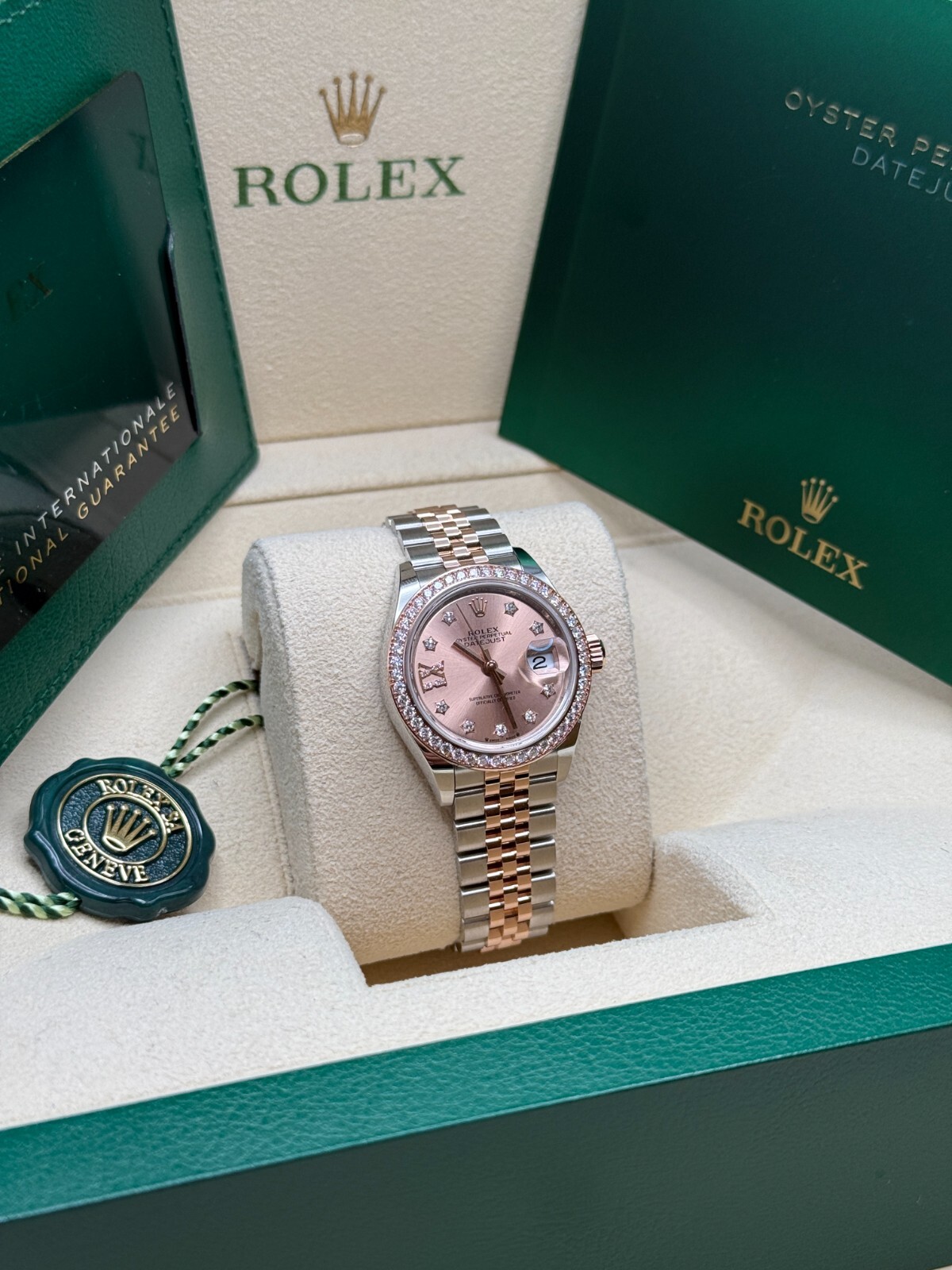 Rolex Lady-Datejust NEW 2024 Pink Star Diamond Dial Two Tone Rose Gold Jubilee