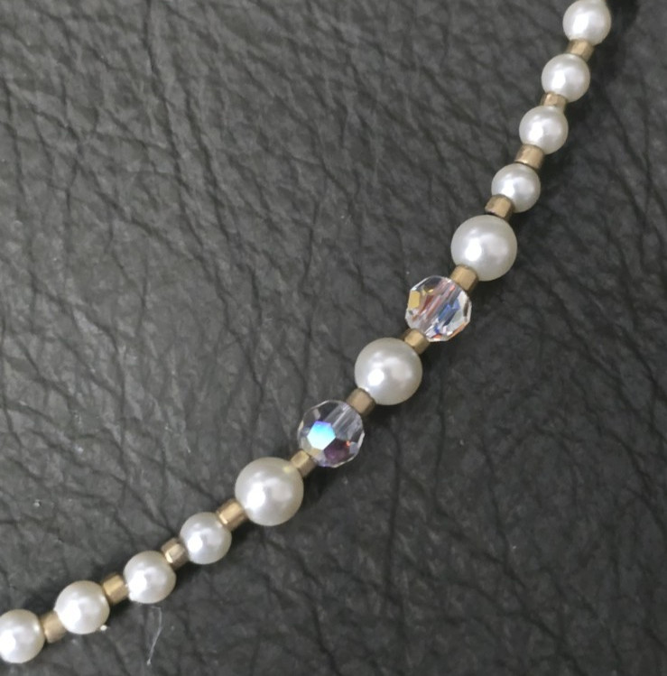 Holly Yashi Delicate Designer Beaded Necklace with 14K Gold Filled Clasp 18.5 in