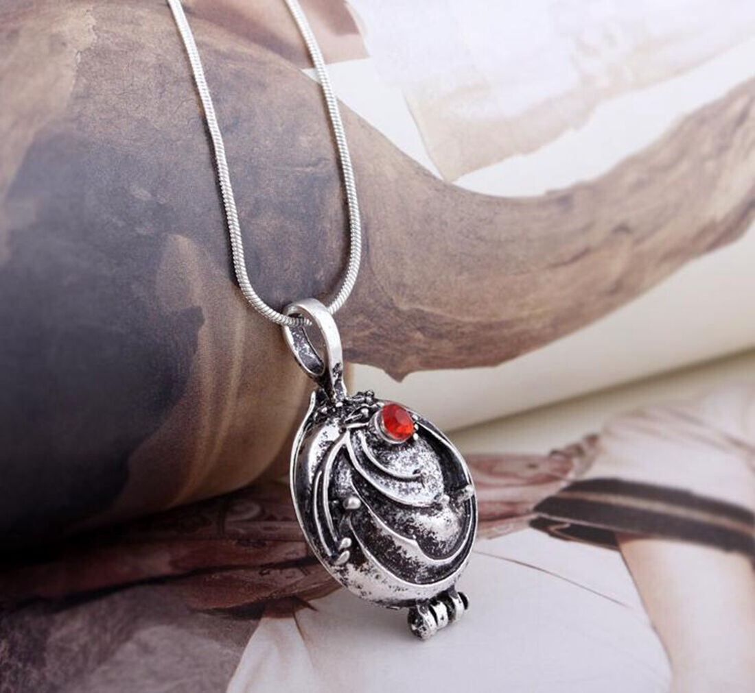Elegant The Vampire Diaries Elena Gilbert 925 Sterling Silver Locket Necklace