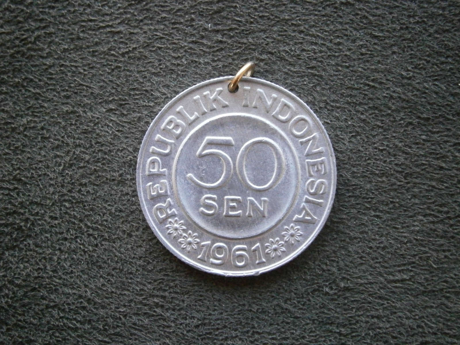 Indonesia 50 Sen Coin ~ 1961 ~Vintage Bracelet Charm Pendant 3.0g