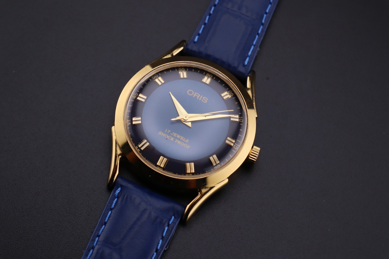 Vintage ORIS Swiss Hand-Wind Classic Mechanical Collectible Men’s Wrist Watch