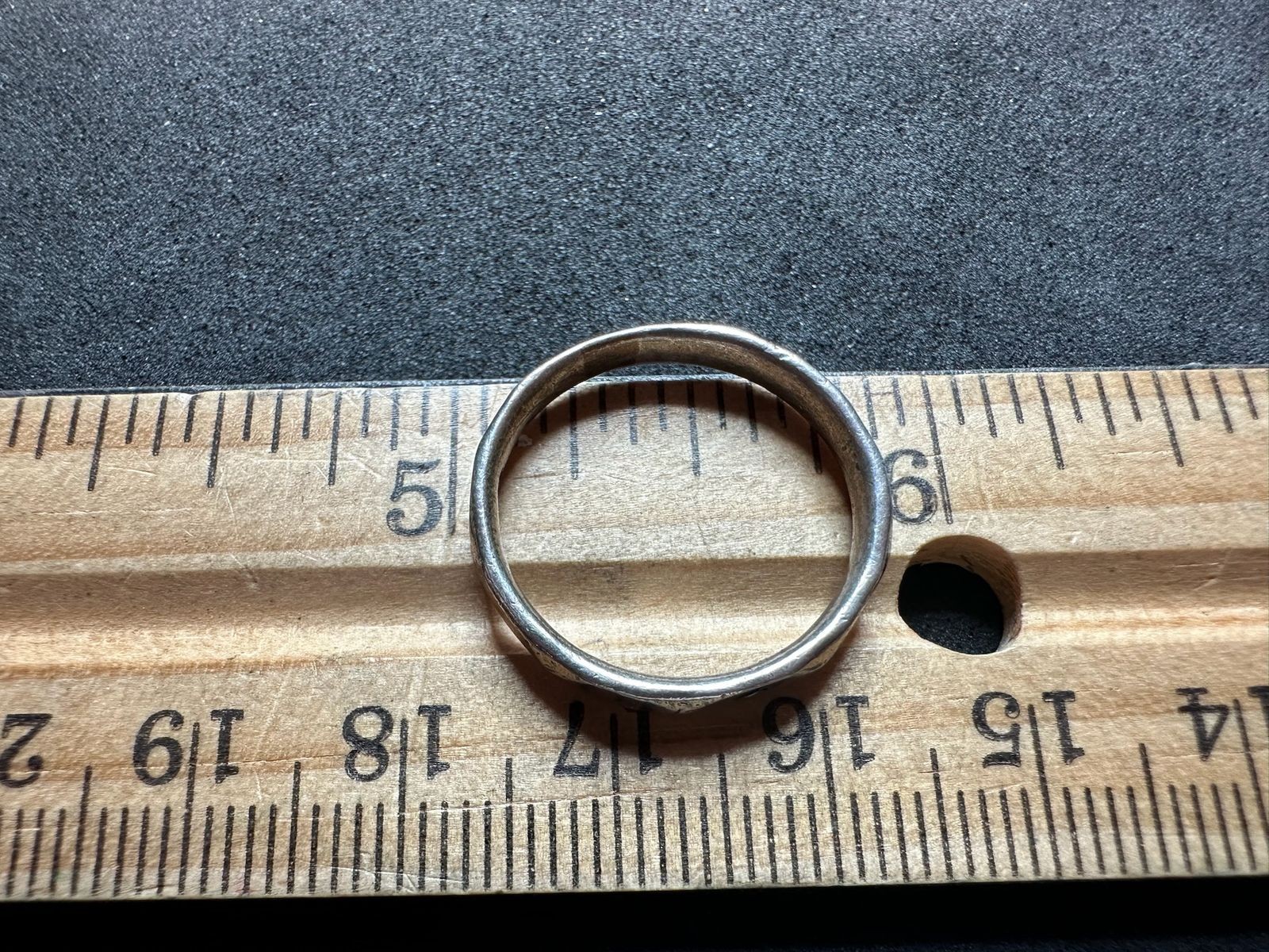 2.18g Vintage Sterling Silver 925 Textured Band Ring Minimalist Size 7 M