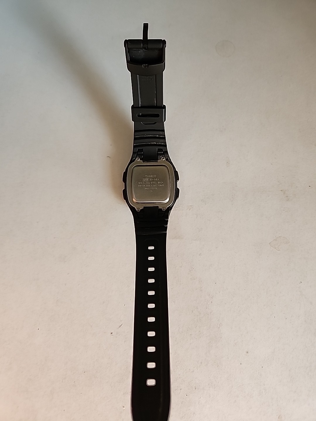 Casio 3239 W-96H Men’s Alarm Chronograph Digital Watch WR 50M Black Resin