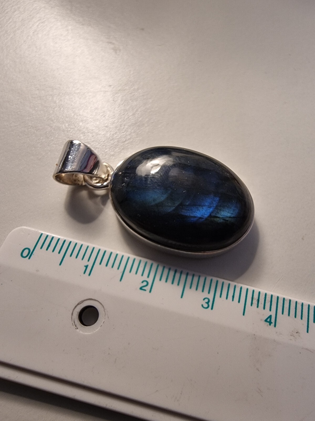 NEW Elegant 925 Sterling Silver Pendant with Genuine Labradorite, Oval, Large, Blue
