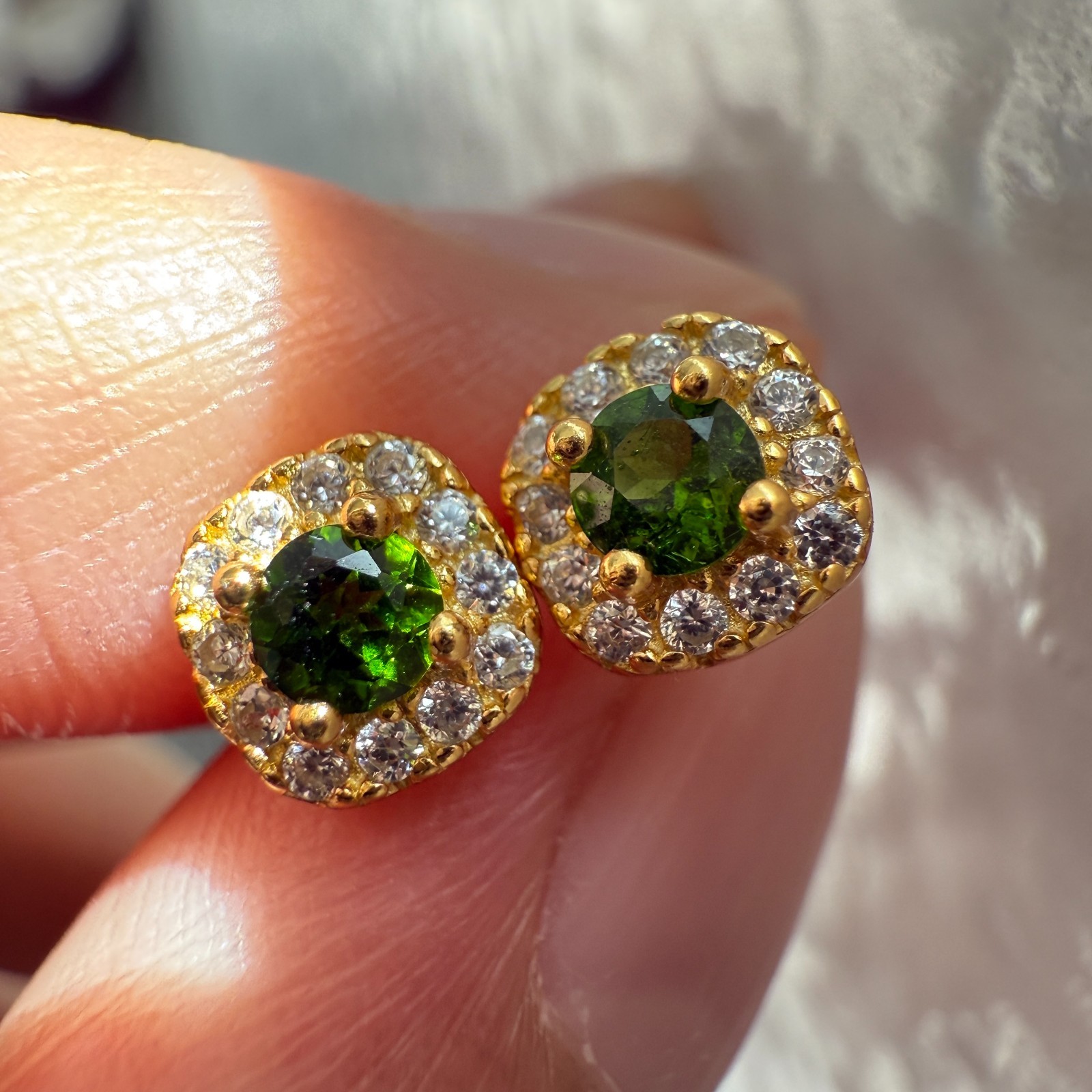 925 Sterling Silver Earrings 3mm Green Natural Diopside Gemstone Zircon Stud NEW