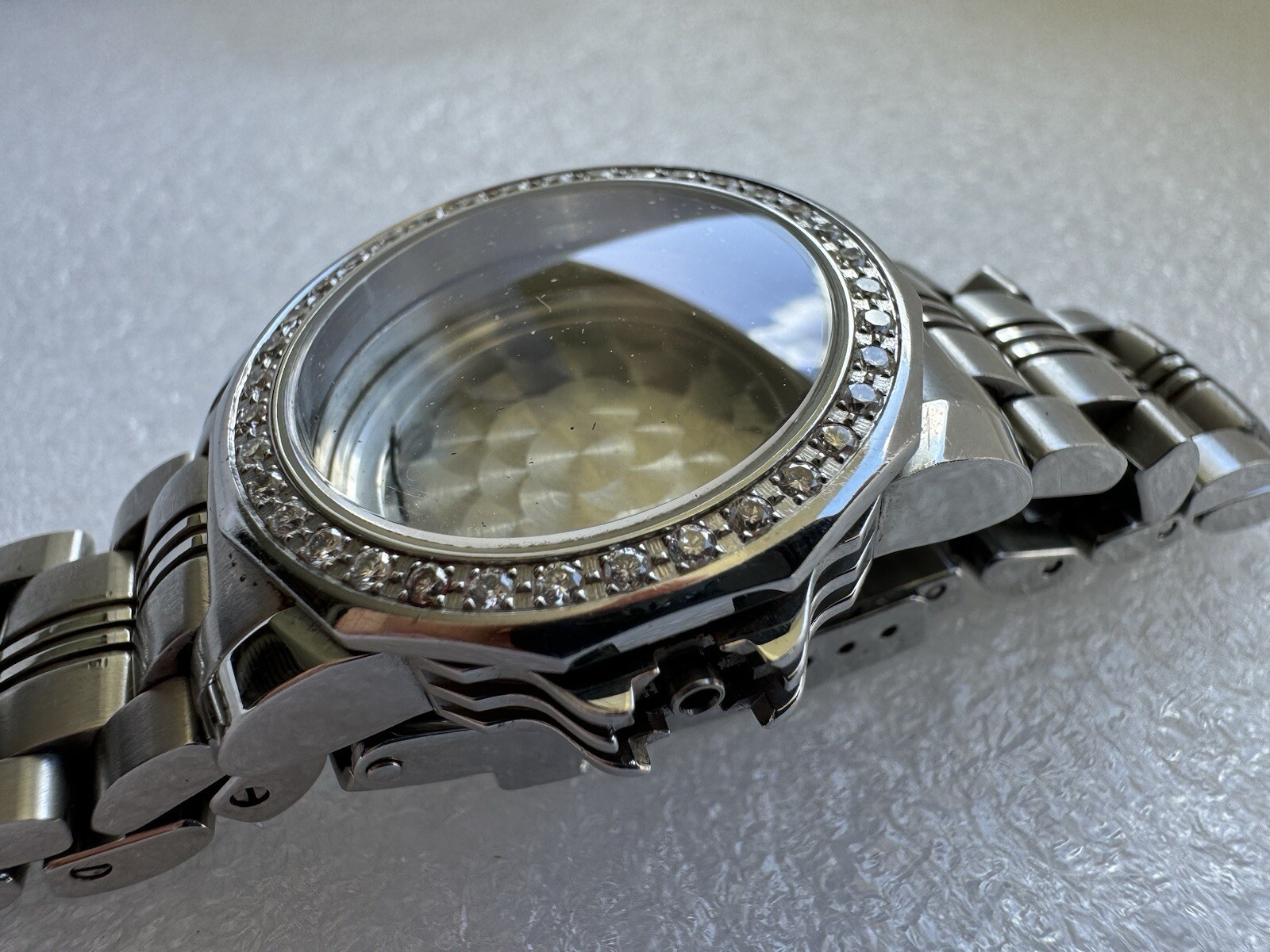 Corum Admiral’s Cup 29mm Steel .54 Diamond Quartz Case 039.440.47