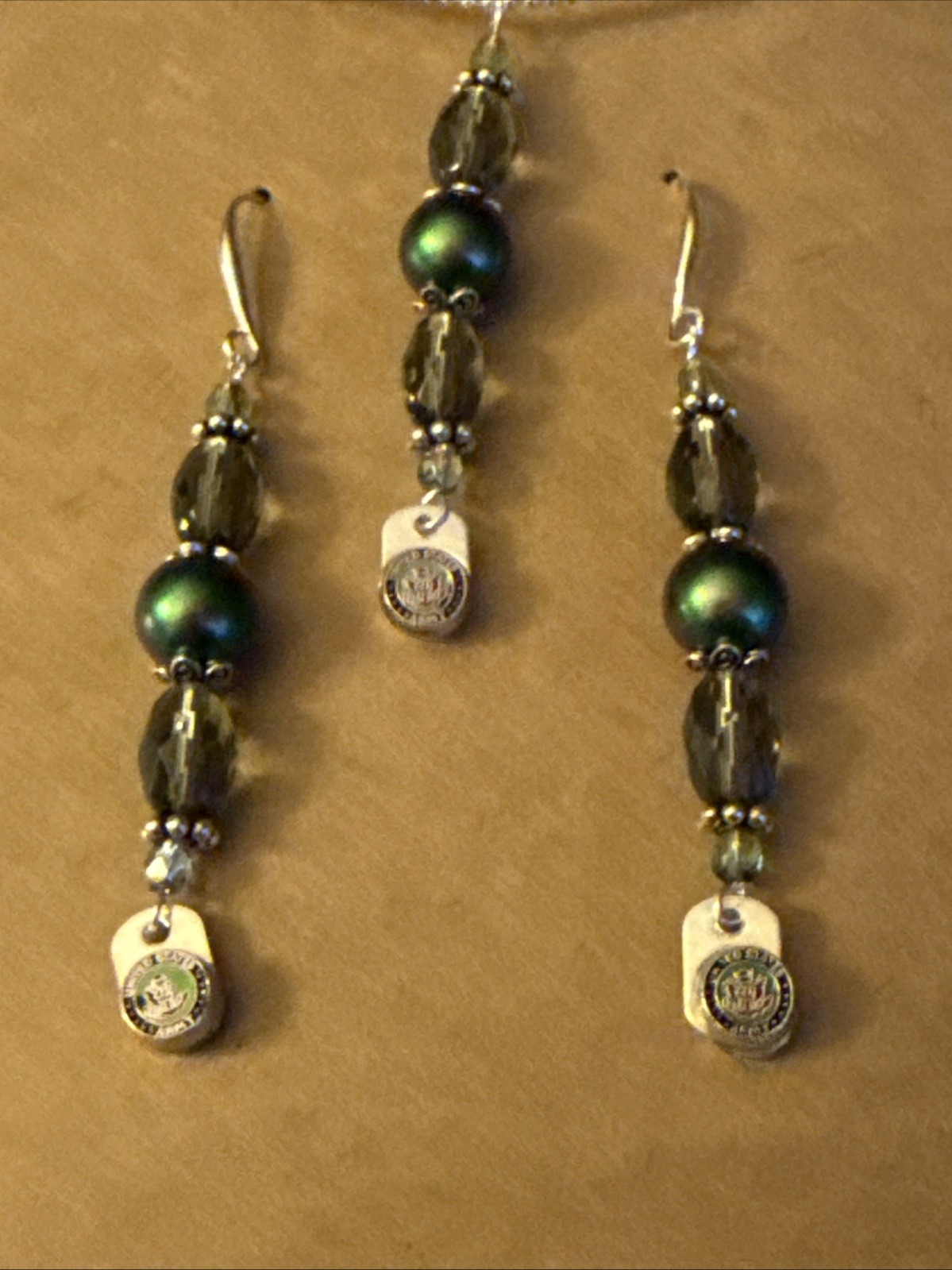 US Army Logo Green Silver Tone Earrings And Necklace Set 18”
