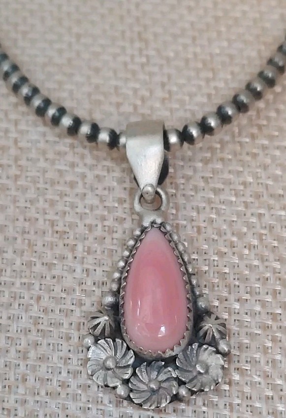 New SS Natural Pink Conch Pendant & Desert Pearls Necklace