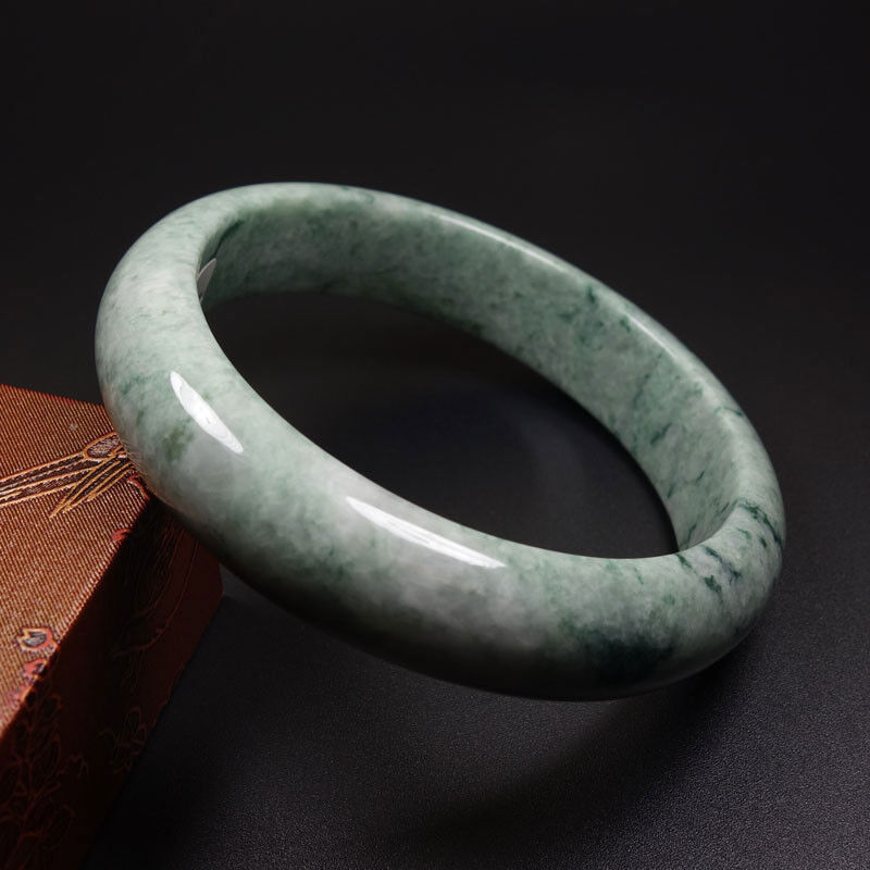 61mm Certified Grade A 100% Natural Green Jadeite Jade Bracelet Bangle Z07013
