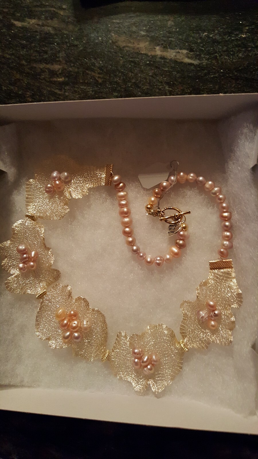 fashion jewelry necklace Italian mesh pearl elegant and contemporary  art