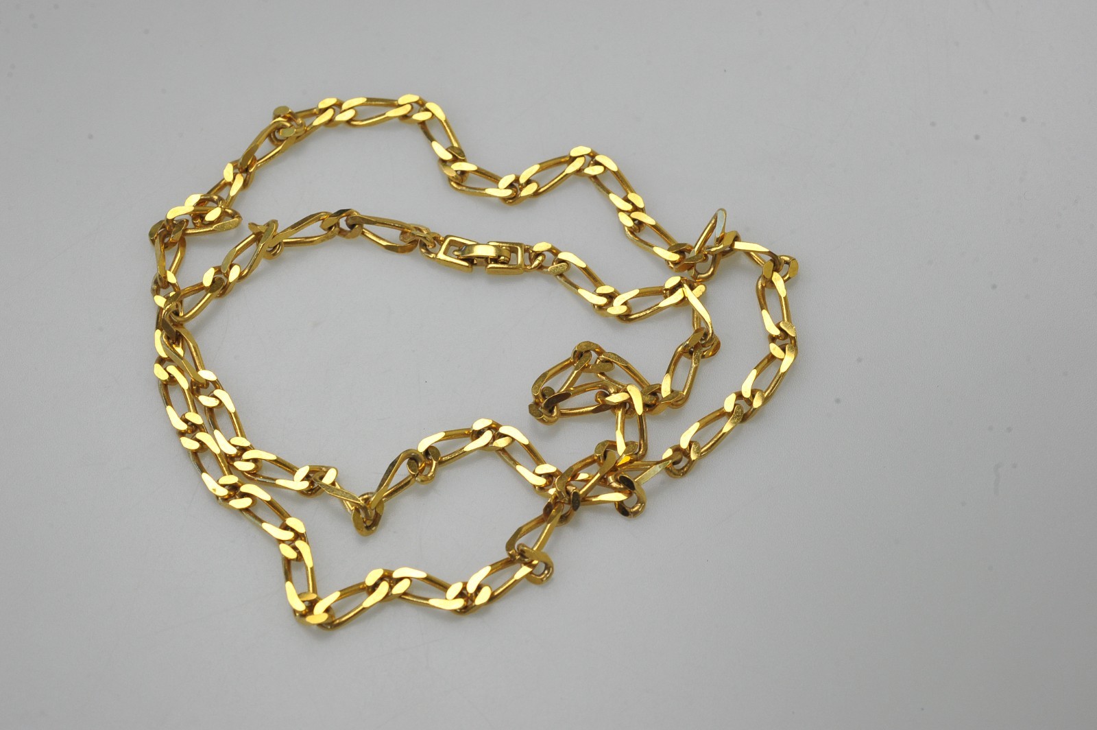 Vintage MONET Figaro Flat Link Gold Tone Chain 30” Long Necklace signed R25
