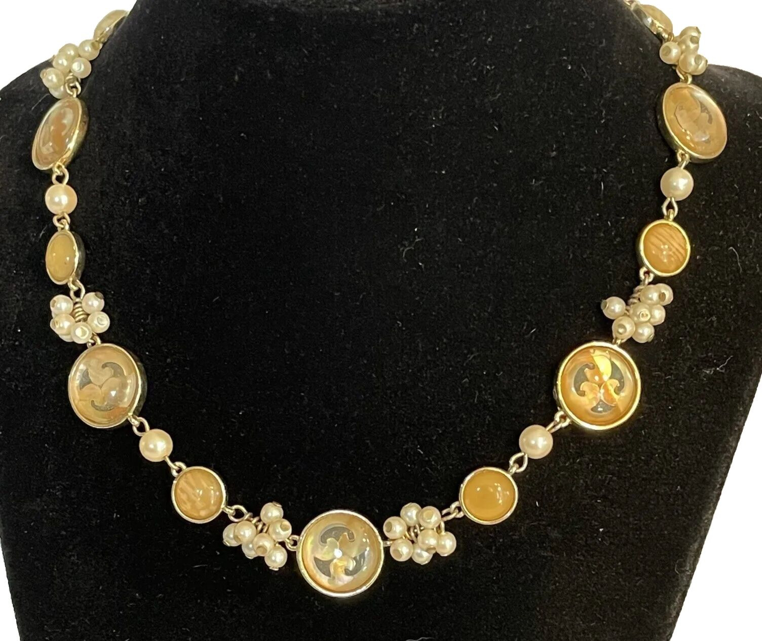 Demi Parure Pearl Amber Asian Resin Circle Necklace Moon Glow Open Work Set