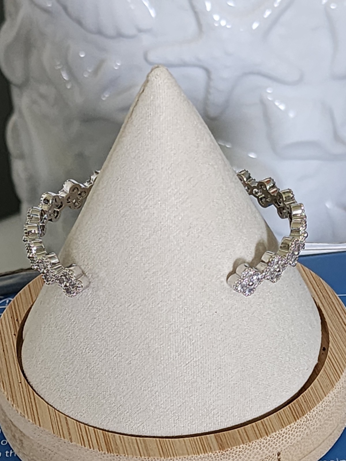 Silver Tone Clear Crystal Rhinestone Open Back Bangle Bracelet NWOT