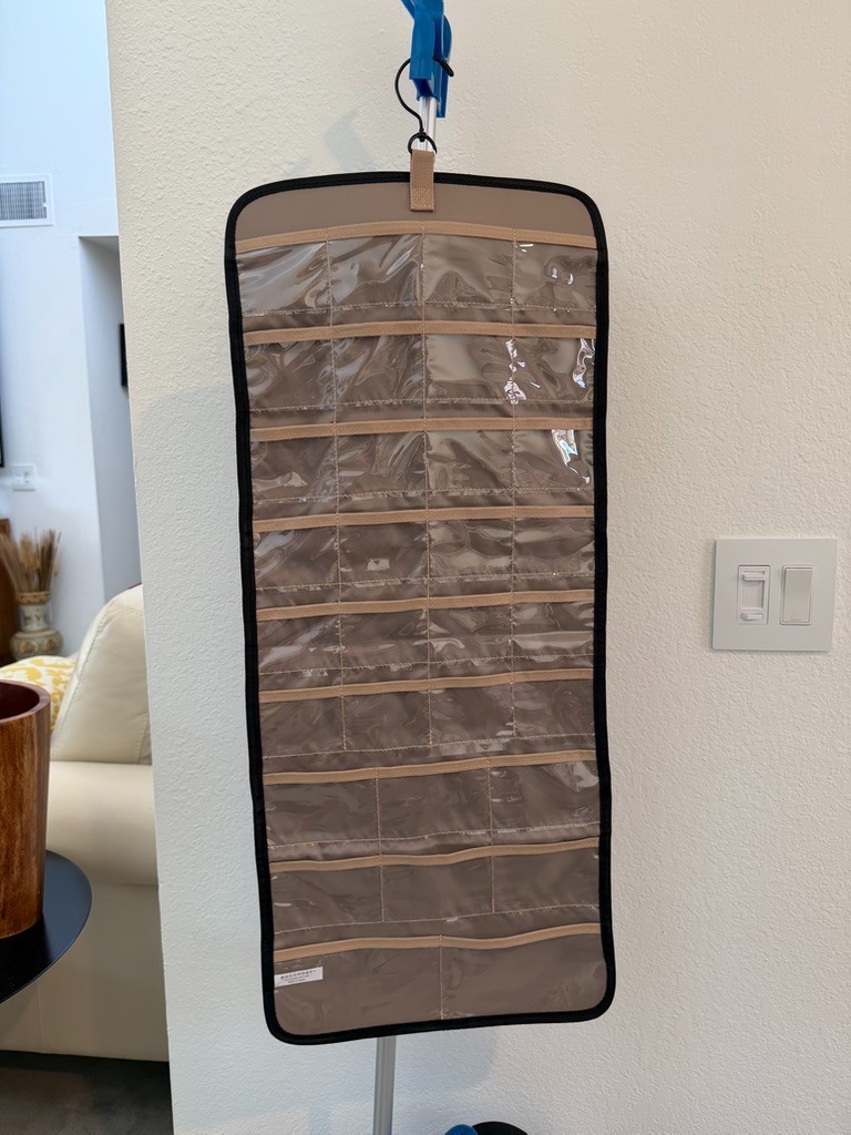 BAGSMART Hanging Jewelry Organizer Storage Roll w Hanger, Hooks, Double-Side