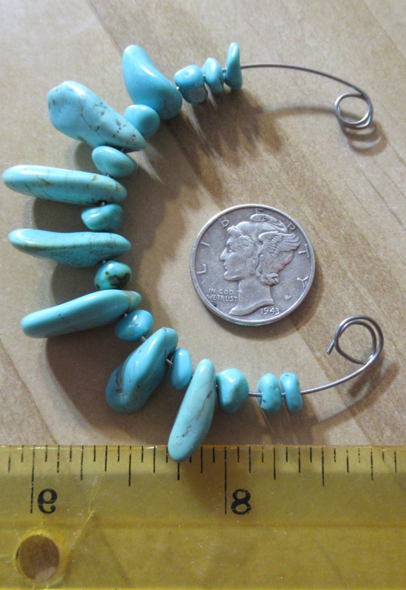 7 SM KINGMAN TURQUOISE PENDANTS 13 to 17mm & 12 SM NUGGETS 4 to 7mm 35tcw #830