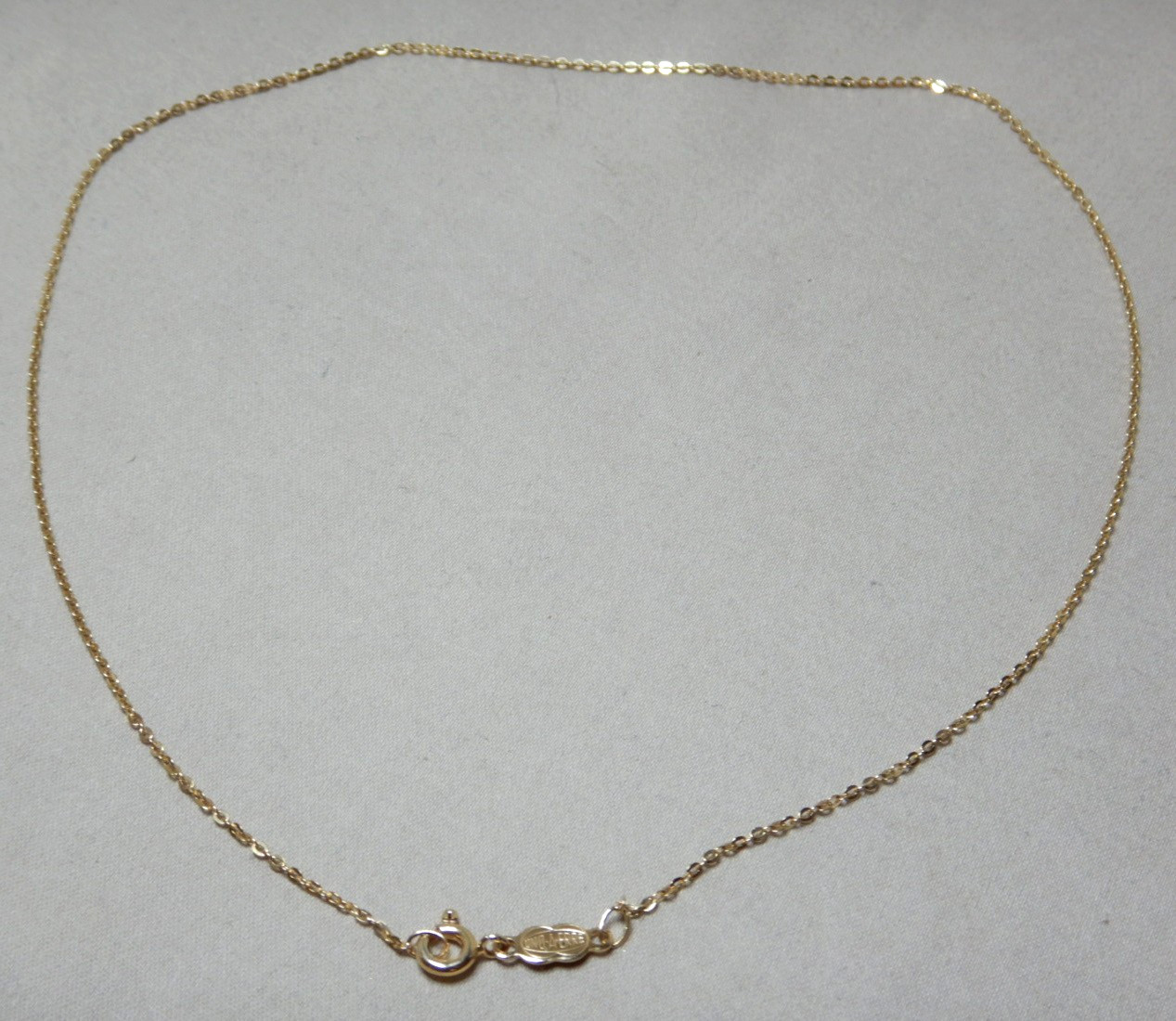 Vintage 9ct Gold Italian Chain Necklace by UNO A ERRE 4238