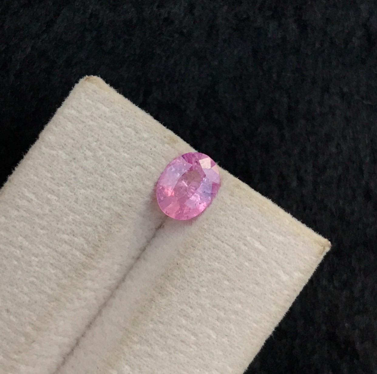Kashmir Purplish Pink Sapphire 1.60 CT Oval Cut Unheated Natural Loose Gemstone