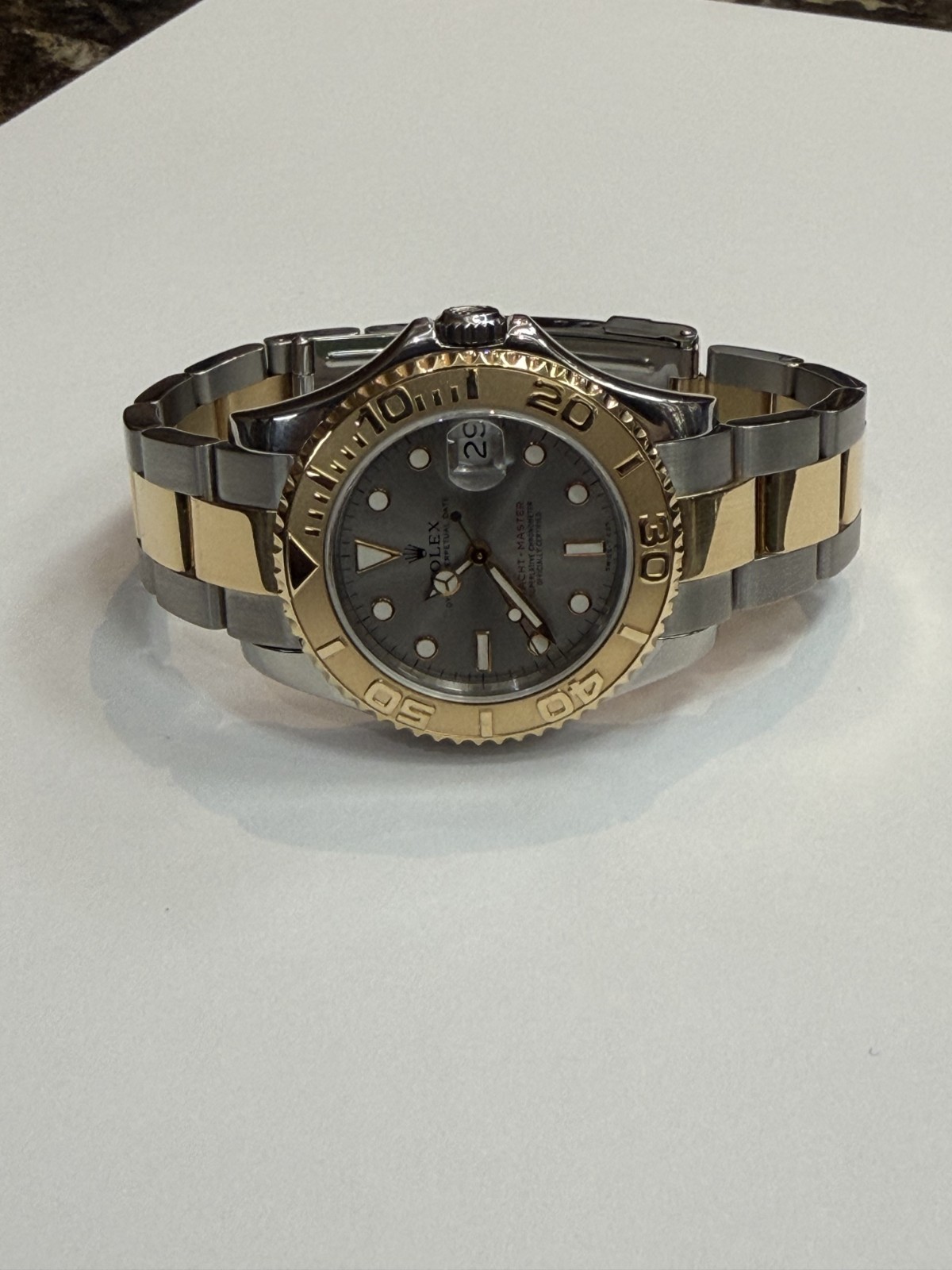 ROLEX YACHT – MASTER 68623 1997 TWO TONE 18 KARAT & STAINLESS STEEL WATCH 35MM