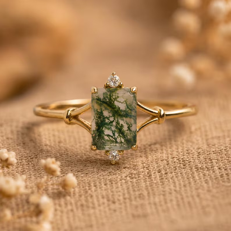 Green Moss Agate Ring, Base Metal: Brass Finish: Gold Plated