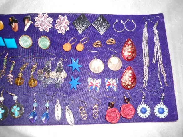 30 Prs Earrings jewelry lot all wearable lot assorted styles for every occasion