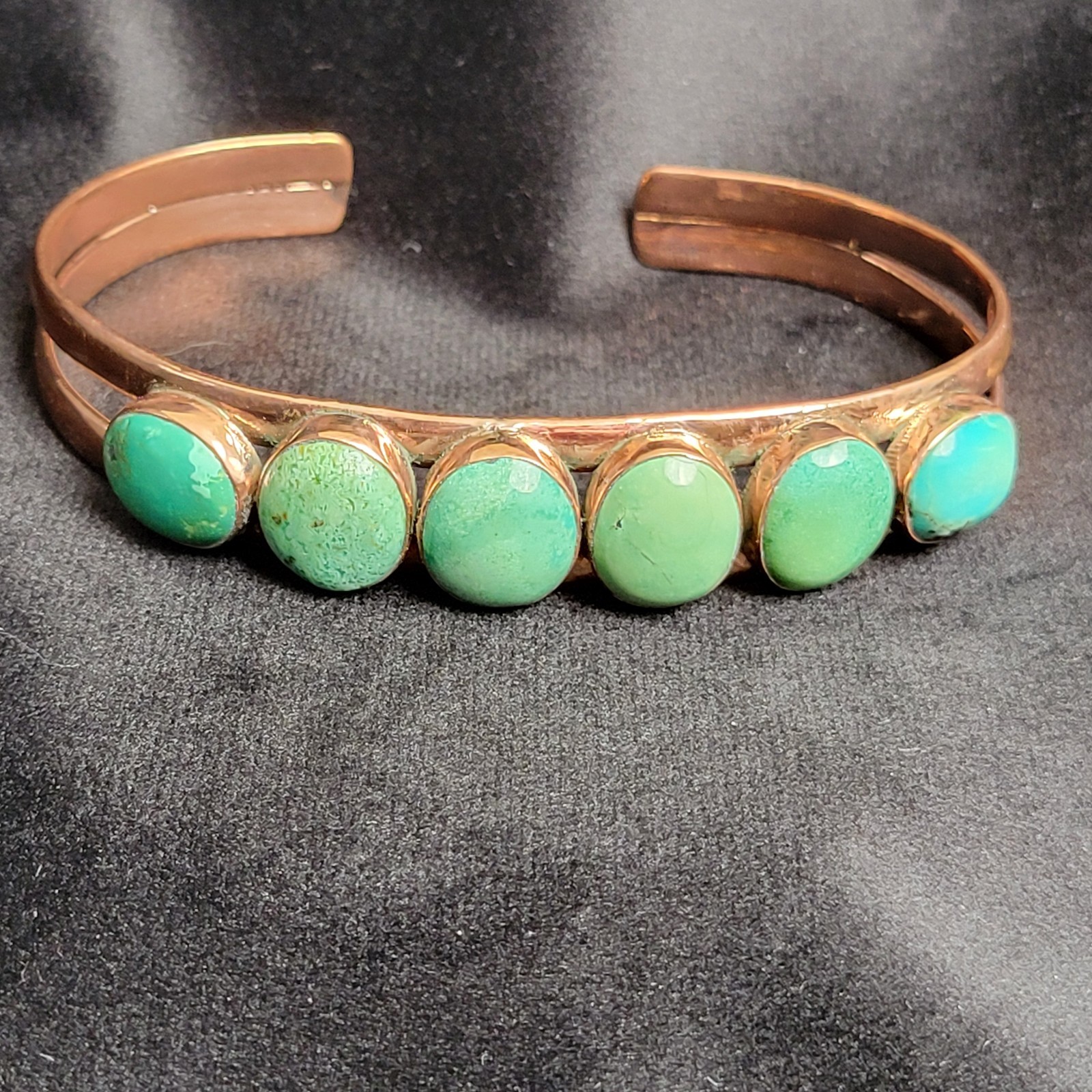 Turquoise Circles Copper Cuff Size 7.5+ Artisan-Made Wow Color! Unique Design