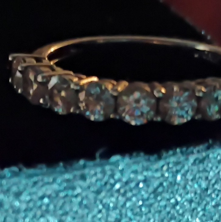 Silver Tone Metal Signed Eternity Band Ring Clear Round Stones Prong Size 7