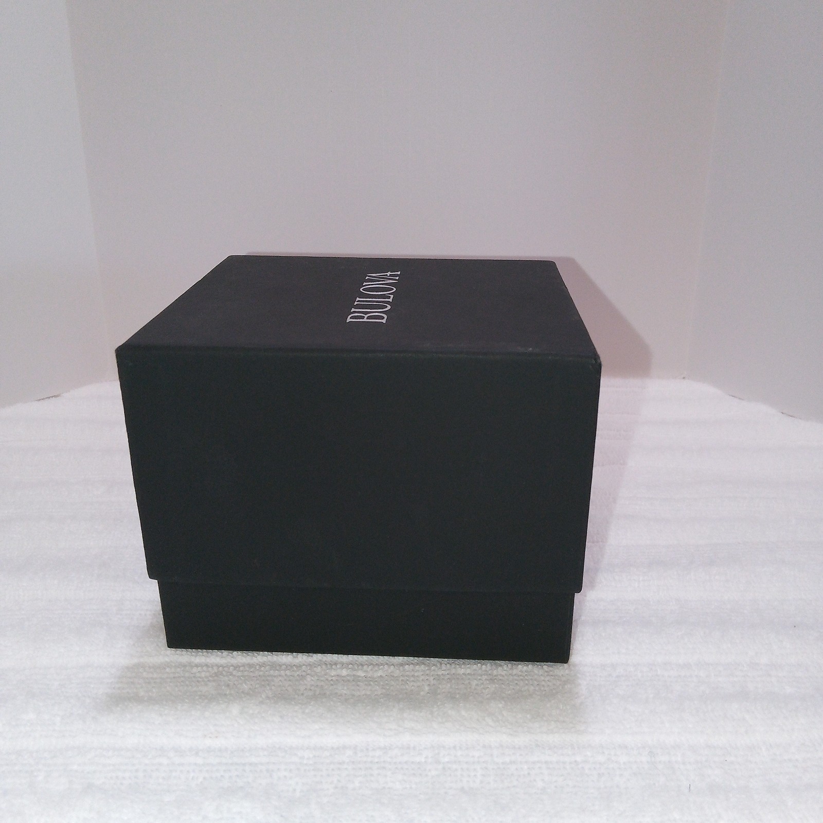 Bulova Watch Box 4.5x4x3.5 For S17752182. No Watch