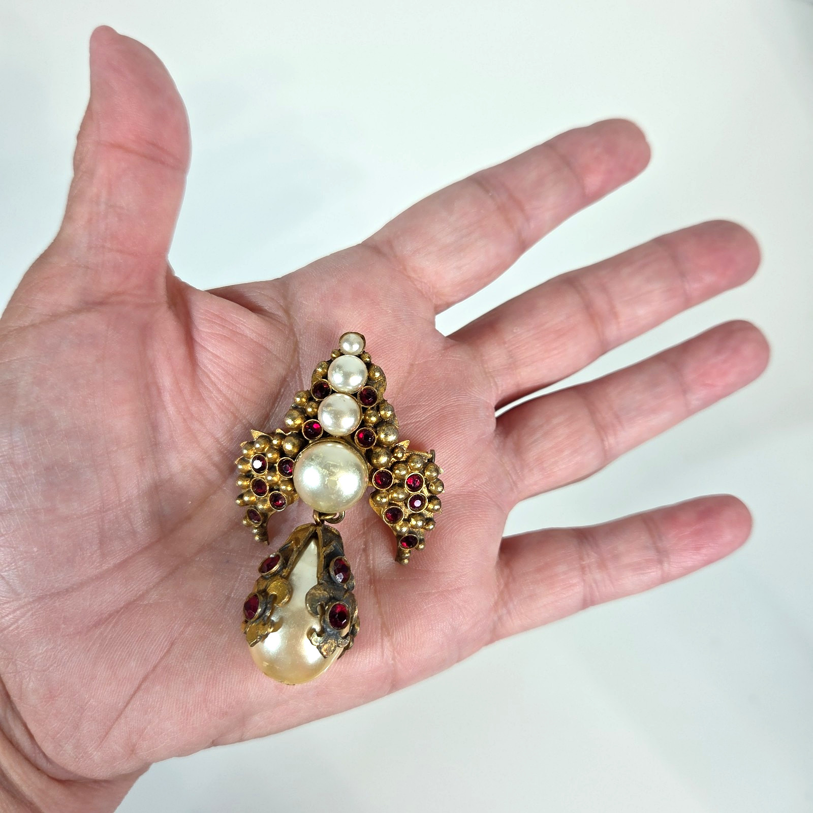 Henry Perichon Baroque Pearl Rhinestone Dangle Brooch Pendant France 1950s-1960s